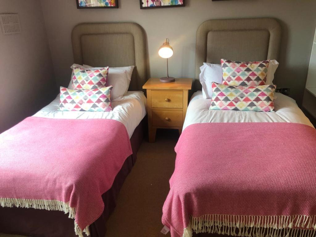 Cromwells Court Villa Kenmare Buitenkant foto